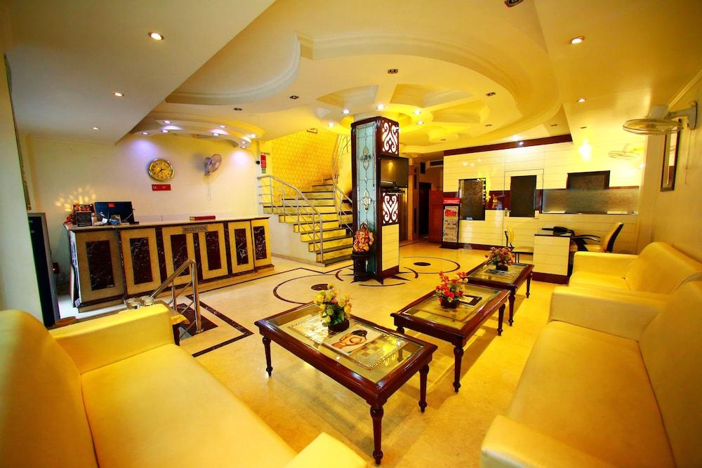 Treebo Paras International Delhi  Exterior photo