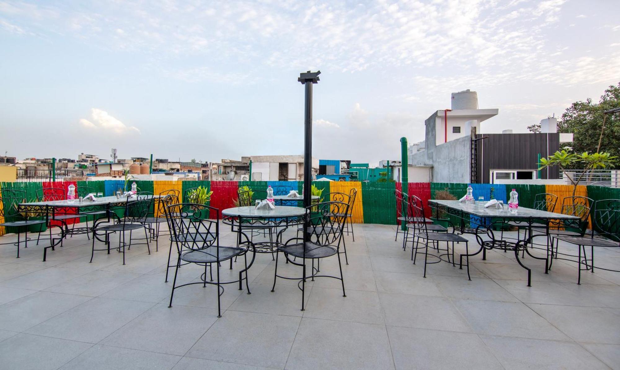 Treebo Paras International Delhi  Exterior photo