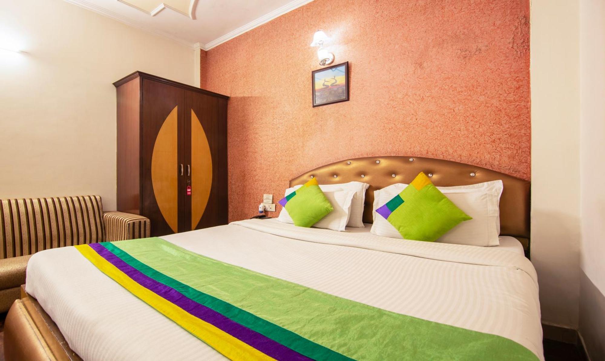 Treebo Paras International Delhi  Exterior photo