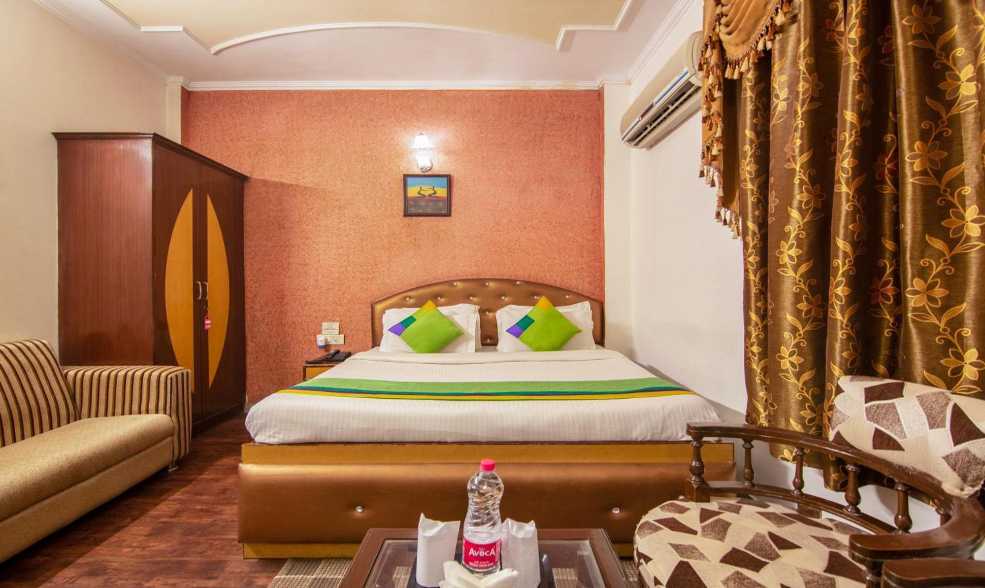 Treebo Paras International Delhi  Exterior photo