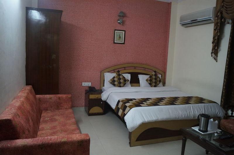 Treebo Paras International Delhi  Exterior photo