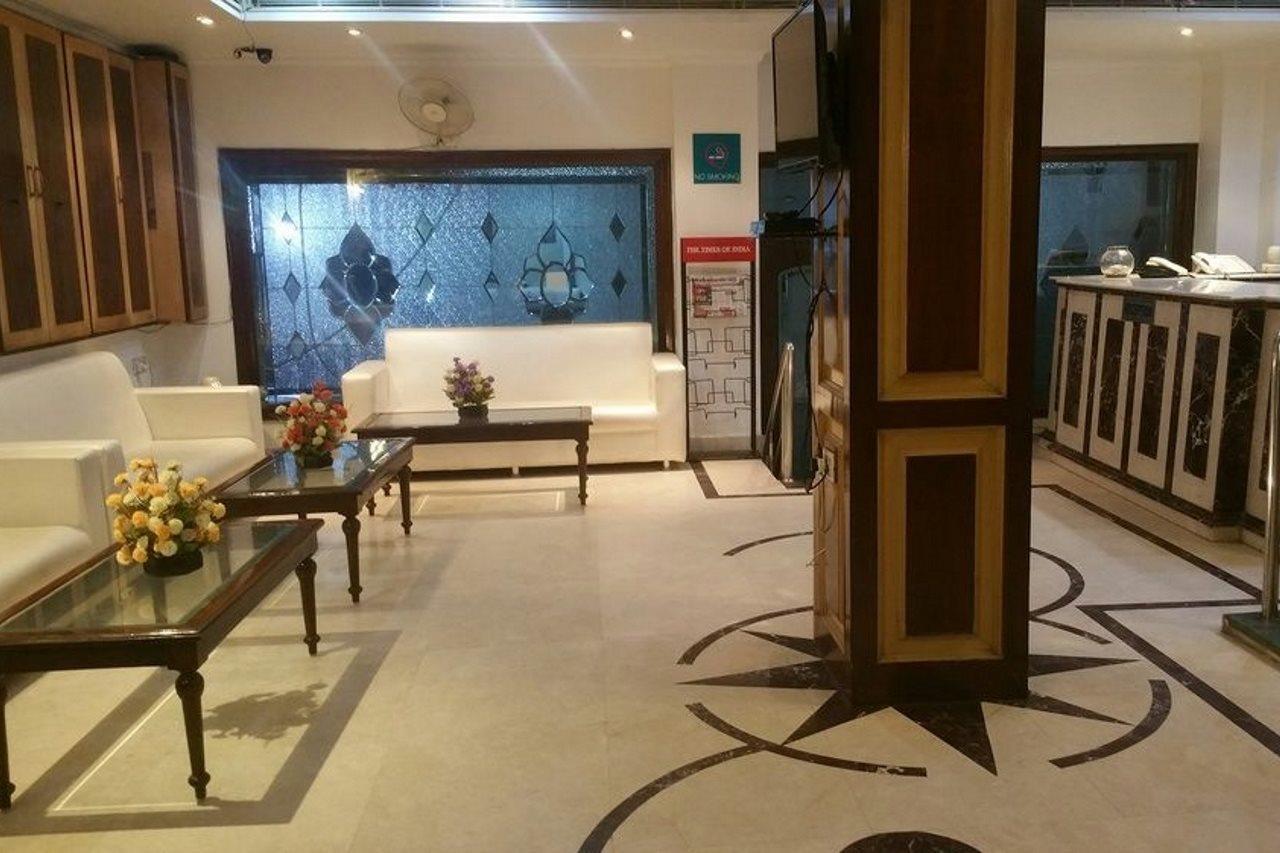Treebo Paras International Delhi  Exterior photo