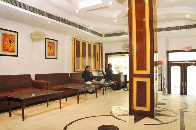 Treebo Paras International Delhi  Exterior photo